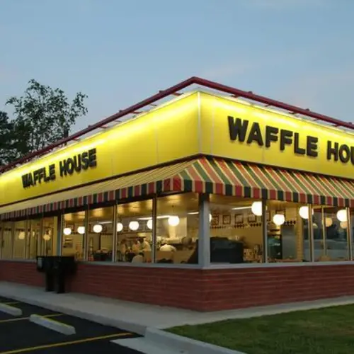Ken M Calls Waffle House Looking For Work