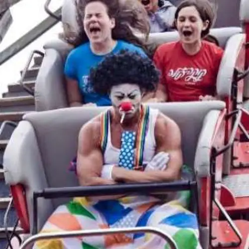 The 30 Funniest Roller Coaster Pictures Of All Time