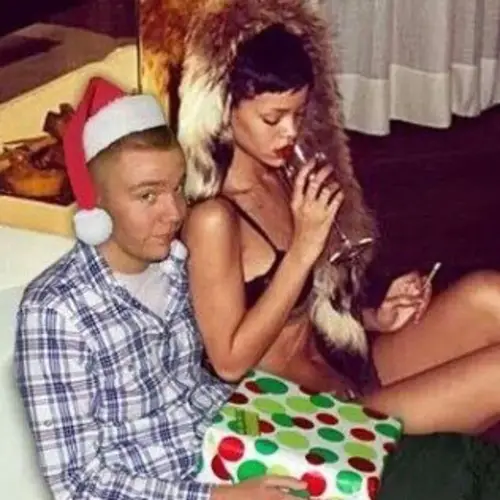 This Guy Photoshops Himself Into Celebrity Pictures And The Results Are Ridiculous