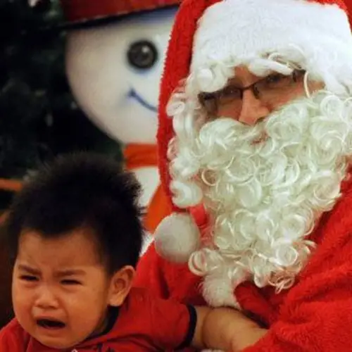 11 Tips To Help You Survive Your Mall Santa Job