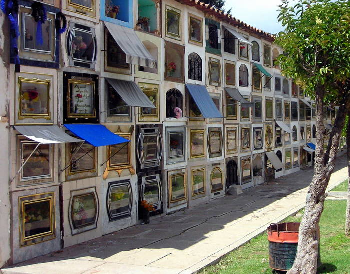 Awesomest Posts Incredible Cemeteries