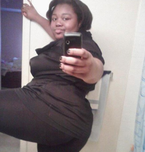 Worst Twitter Selfie Derriere