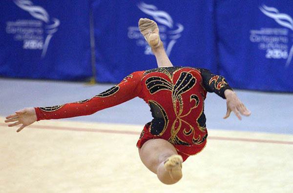 Headless Gymnast