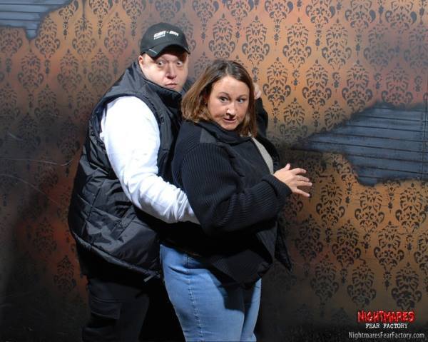 Haunted House Photo Reactions Couple