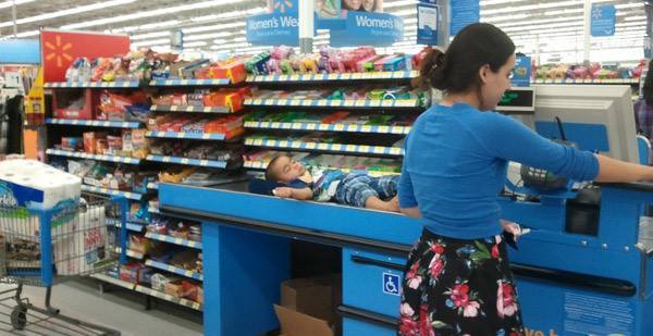 Baby On Checkout Belt